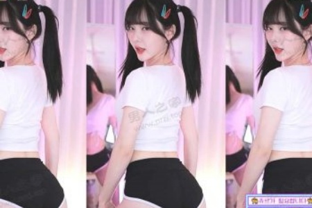 妓女❌❌奶头❌❌裸体巨乳能出奶：装备升级，经验需求离