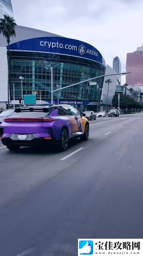 贾跃亭致敬曼巴精神！科比主题涂装FF91亮相！