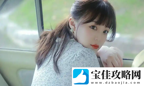 女人被c-抓衣服网站网络空间的垃圾场：从女性衣着到荒诞网络现象！