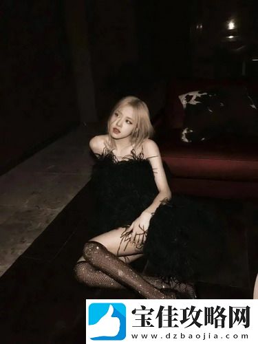 我女朋友的妈妈双字id5：她的温柔与智慧让我心动不已！