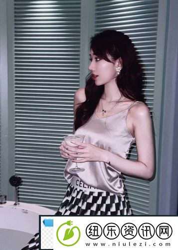 麻豆精品㊙️国产传媒MV-友：追求视觉盛宴-感受艺术魅力！