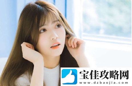 少萝扒开腿秘 让人桶另类互动，网友：颇具诱惑感！